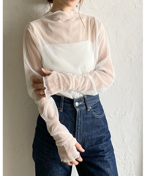 She's Closet(シーズクローゼット)の「長袖 サムホール プチハイネック シアートップス ロングTシャツ(Tシャツ/カットソー・レディース・ブラック/ボルドー/ブラウン/オフホワイト・FREE)」の5枚目の写真