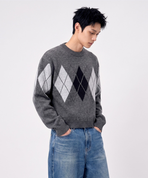 UNDEROFF(アンダーオフ)の「アーガイル クロップドニット グレー(ニット/セーター・レディース・グレー系・MEDIUM/LARGE/XX-LARGE)」の5枚目の写真