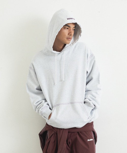 XLARGE(エクストララージ)の「CONTRAST STITCH HOODED SWEATSHIRT(パーカー・メンズ・ブラック/アッシュ/グリーン・XL/L/M/S)」の1枚目の写真