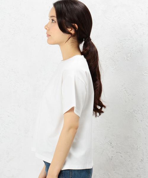 green label relaxing(グリーンレーベルリラクシング)の「KC ポンチ ビッグTシャツ SSL◆(Tシャツ/カットソー・レディース・オフホワイト/ブラウン/ネイビー・38/40)」の13枚目の写真