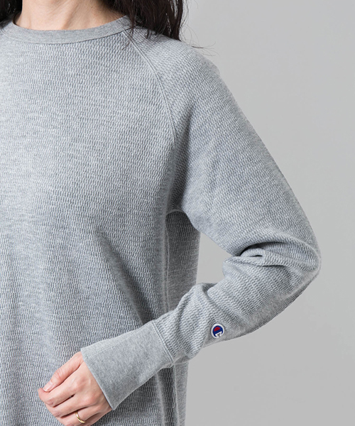 Champion(チャンピオン)の「Champion / チャンピオン × AMERICAN RAG CIE 別注 ミリタリーサーマルワンピース(ワンピース・レディース・オフホワイト/ブラック/トップグレー・FREE)」の8枚目の写真