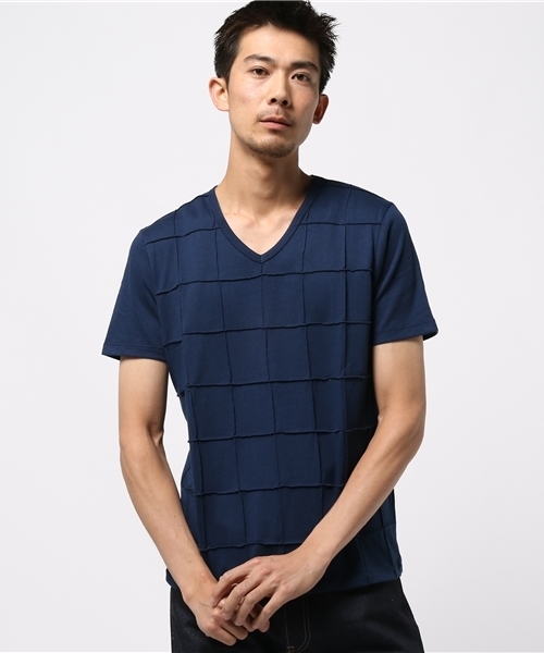 ROOPTOKYO(ループトウキョウ)の「Tシャツ Vネック ピンタック ブロックチェック 半袖カットソー(Tシャツ/カットソー・メンズ・ヘザ-グレー/オフホワイト/ネイビー/ピンク/ブラック/カーキ/ワイン・L/M)」の2枚目の写真