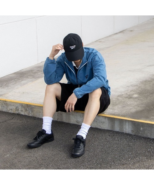 Reebok（リーボック）の「クラブシー CLUB C 85（スニーカー・メンズ・ブラック/ホワイト/ホワイト×グリーン/ブラック×ホワイト/ホワイト×ネイビー/ホワイト系その他/ホワイト系その他2・26.0cm/27.5cm/28.0cm/30.0cm/26.5cm/29.5cm/27.0cm/29.0cm/25.5cm/28.5cm/25.0cm/24.0cm/23.0cm/23.5cm/24.5cm/22.5cm/22.5㎝/31cm）」の10枚目の写真