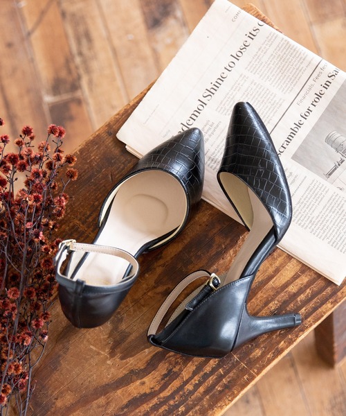 flune(フリューン)の「7.5cmヒール セパレートストラップパンプス(パンプス・レディース・アイボリー/スモークピンク/グリーン/ネイビー/パイソン/ゴールド/ストライプ/ブラック/グレイッシュベージュ/その他/キャメル/ブラック系その他/グレー/サーモンピンク/ブラック系その他2/ブラウン系その他/グレー系その他/ダークグレー/レッド/ナチュラル/ピンク系その他/ブラック系その他3/ラベンダー/パープル/イエロー/ブルー系その他/その他1/ブラック系その他5/ブラック系その他4/シャンパン/ドット/グレー系その他2/チャコールグレー/ブラック系その他6/グレー系その他3/ピンク系その他2/ブラックミックス/レオパード/アッシュグレー/ゴールド系その他/ボルドー/グレー系その他4/ブラック系その他7/アイボリー系/ベージュ系その他/シルバー/ブラウン/ホワイト×グレー/ダークブラウン・25.5cm/25.0cm/22.0cm/22.5cm/21.5cm/24.0cm/23.0cm/24.5cm/23.5cm/26.0cm/26.5cm/20.5cm/21.0cm)」の11枚目の写真