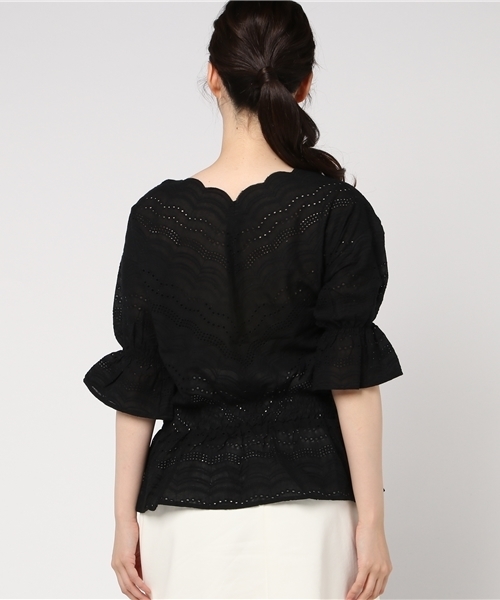 VENCEEXCHANGE(ヴァンスエクスチェンジ)の「エンブロイダリーレースプルオーバー(シャツ/ブラウス・レディース・ブラック/オフホワイト・MEDIUM)」の5枚目の写真
