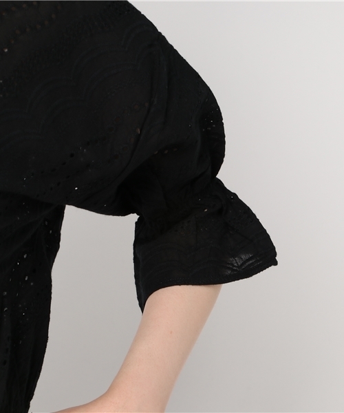 VENCEEXCHANGE(ヴァンスエクスチェンジ)の「エンブロイダリーレースプルオーバー(シャツ/ブラウス・レディース・ブラック/オフホワイト・MEDIUM)」の7枚目の写真