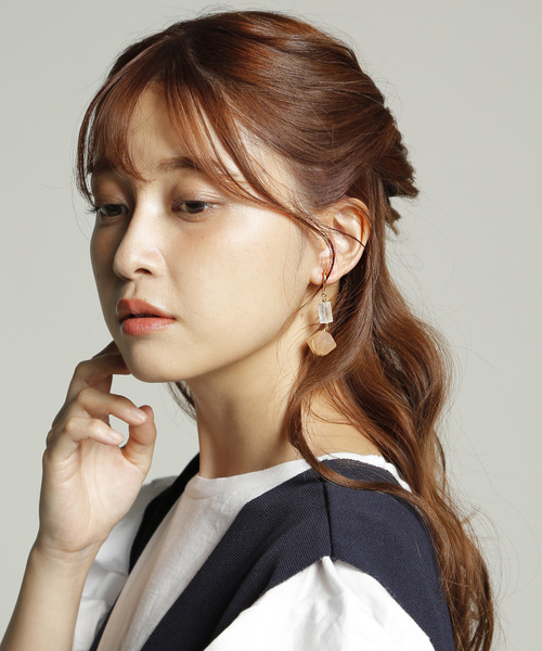 PLAIN CLOTHING(プレーンクロージング)の「ストーンイヤリング【PLAIN CLOTHING】(イヤリング・レディース・ターコイズブルー/ホワイト/ピンク/ミント・FREE)」の12枚目の写真