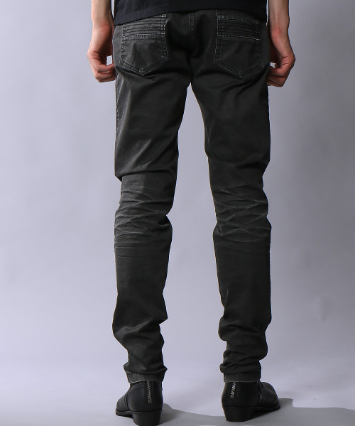 5351 POUR LES HOMMES（ゴーサンゴーイチプールオム）の「ブラックコーティングストレッチチノパン（チノパンツ・メンズ・ブラック/ボルドー/カーキ・44/46/48/50）」の7枚目の写真