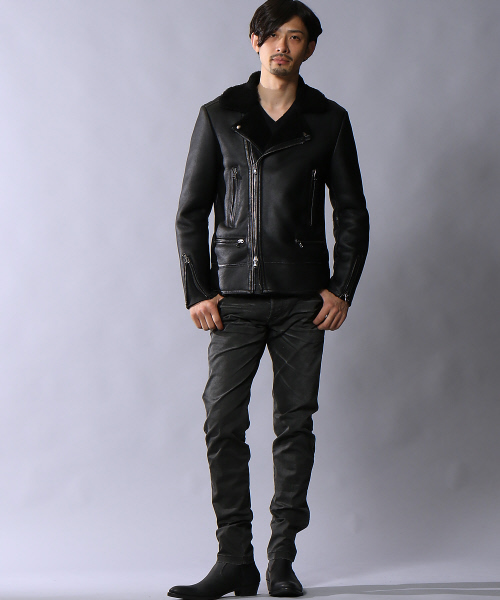 5351 POUR LES HOMMES（ゴーサンゴーイチプールオム）の「ブラックコーティングストレッチチノパン（チノパンツ・メンズ・ブラック/ボルドー/カーキ・44/46/48/50）」の18枚目の写真