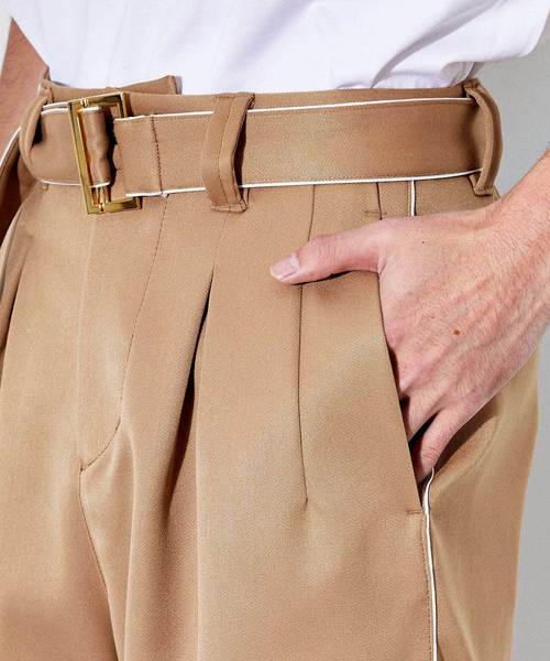 STUDIOUS HIGH（ストゥディオスハイ）の「ホイップドスキンベルテッドワイドパンツ　（その他パンツ・メンズ・ブラウン/ベージュ/ブラック・1/2）」の8枚目の写真