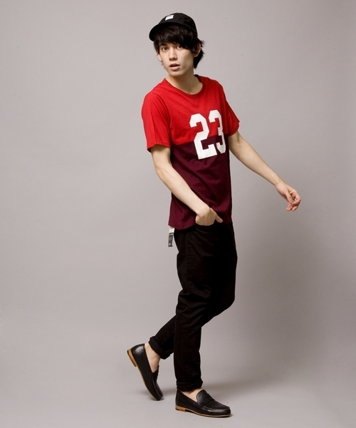 MONKEY TIME（モンキータイム）の「MT∴ パネル ナンバープリント クルーネック SSL ◆ §4（Tシャツ/カットソー・メンズ・ロイヤルブルー/イエロー/レッド・SMALL/MEDIUM/LARGE）」の9枚目の写真