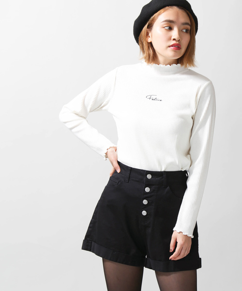 WEGO（ウィゴー）の「WEGO/ハイライズボタンフライステッチショーツ（デニムパンツ・レディース・ダークインディゴブルー/その他1/インディゴブルー/ブルー系その他/ブラック・LARGE/SMALL/MEDIUM）」の2枚目の写真