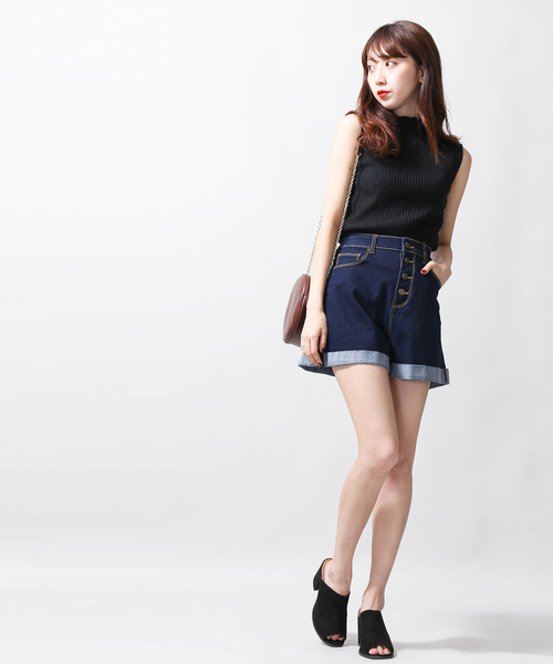 WEGO（ウィゴー）の「WEGO/ハイライズボタンフライステッチショーツ（デニムパンツ・レディース・ダークインディゴブルー/その他1/インディゴブルー/ブルー系その他/ブラック・LARGE/SMALL/MEDIUM）」の11枚目の写真