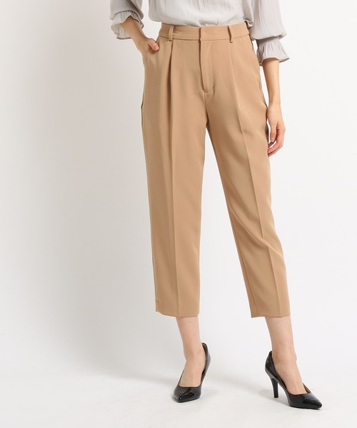 Sunauna(スーナウーナ)の「【洗える】ストレッチテーパードパンツ(その他パンツ・レディース・サンドベージュ/ネイビー・34/36/38/40)」の2枚目の写真