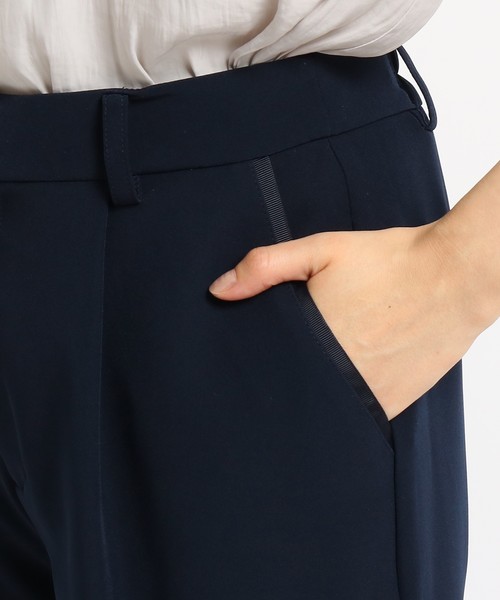 Sunauna(スーナウーナ)の「【洗える】ストレッチテーパードパンツ(その他パンツ・レディース・サンドベージュ/ネイビー・34/36/38/40)」の7枚目の写真