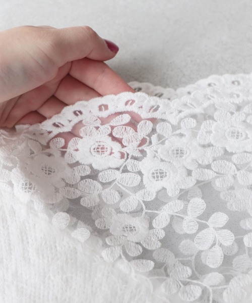 cawaii（カワイイ）の「デコルテレースの華やぎ。シャギーニットトップス（ニット/セーター・レディース・ホワイト・M/XL）」の16枚目の写真