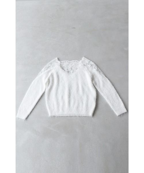 cawaii（カワイイ）の「デコルテレースの華やぎ。シャギーニットトップス（ニット/セーター・レディース・ホワイト・M/XL）」の3枚目の写真