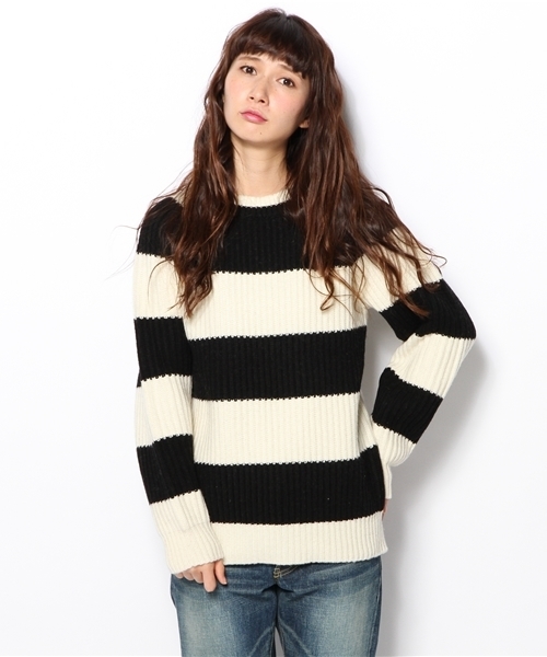 BEAMS BOY（ビームスボーイ）の「BEAMS BOY / 3ゲージ ボーダー畦編みクルー（ニット/セーター・レディース・ホワイト/チャコールグレー・ONE SIZE）」の9枚目の写真