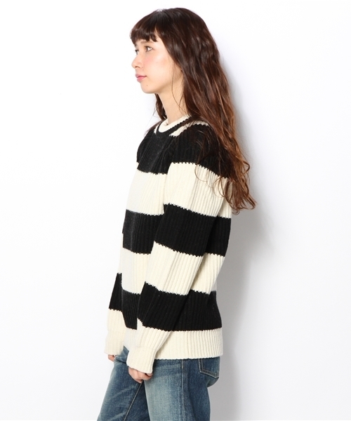 BEAMS BOY（ビームスボーイ）の「BEAMS BOY / 3ゲージ ボーダー畦編みクルー（ニット/セーター・レディース・ホワイト/チャコールグレー・ONE SIZE）」の4枚目の写真