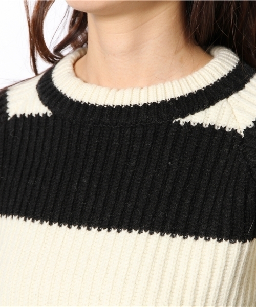 BEAMS BOY（ビームスボーイ）の「BEAMS BOY / 3ゲージ ボーダー畦編みクルー（ニット/セーター・レディース・ホワイト/チャコールグレー・ONE SIZE）」の6枚目の写真