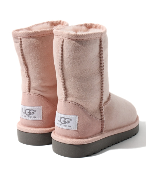 B:MING by BEAMS（ビーミングバイビームス）の「□UGG / KIDSクラシック （15～17㎝）（ブーツ・キッズ・グレー/ブラック/ベージュ/ピンク/パープル・15 /16/17）」の8枚目の写真