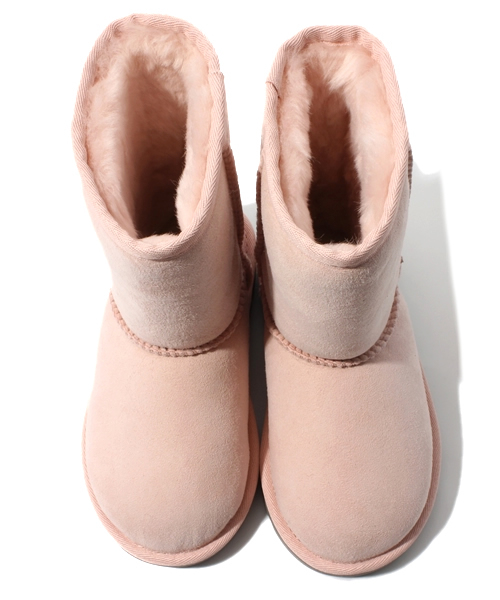 B:MING by BEAMS（ビーミングバイビームス）の「□UGG / KIDSクラシック （15～17㎝）（ブーツ・キッズ・グレー/ブラック/ベージュ/ピンク/パープル・15 /16/17）」の13枚目の写真