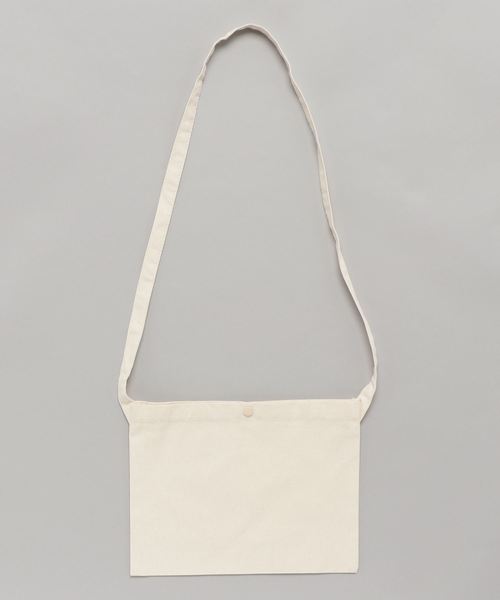 United Athle（ユナイテッドアスレ）の「レギュラー キャンバス サコッシュ 146101（ショルダーバッグ・メンズ・レッド/ナチュラル/ブラック/ネイビー/グレー・FREE）」の6枚目の写真