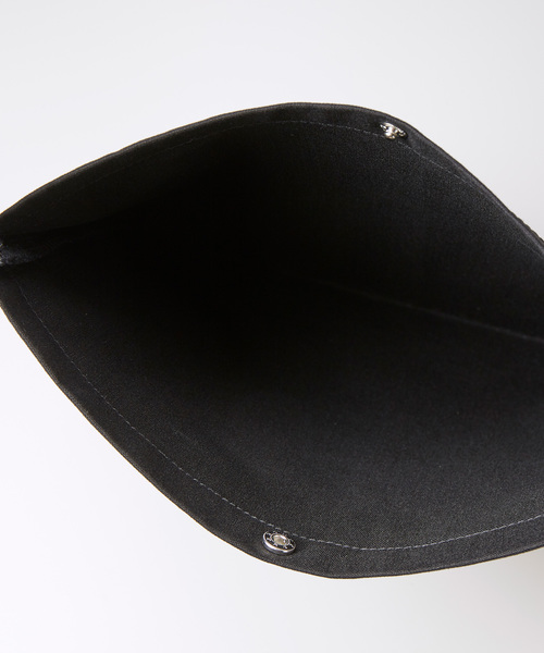 United Athle（ユナイテッドアスレ）の「レギュラー キャンバス サコッシュ 146101（ショルダーバッグ・メンズ・レッド/ナチュラル/ブラック/ネイビー/グレー・FREE）」の13枚目の写真