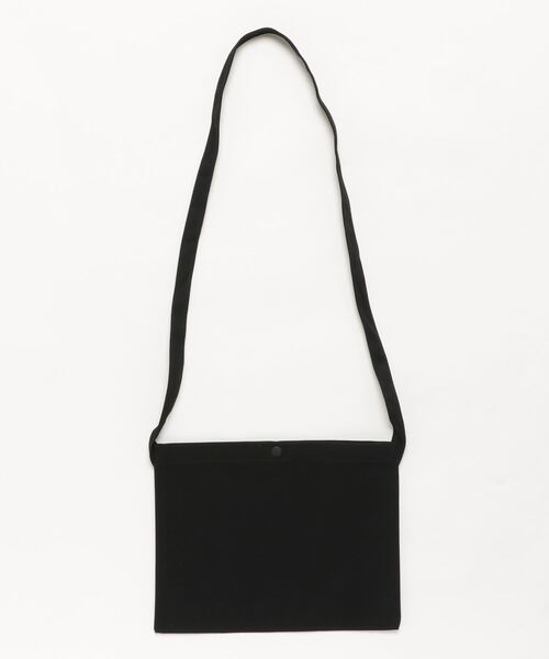 United Athle（ユナイテッドアスレ）の「レギュラー キャンバス サコッシュ 146101（ショルダーバッグ・メンズ・レッド/ナチュラル/ブラック/ネイビー/グレー・FREE）」の21枚目の写真