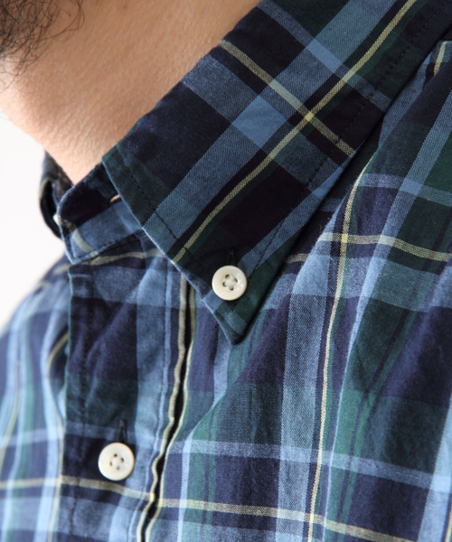 BEAMS PLUS(ビームスプラス)の「○BEAMS PLUS / インディゴチェック ボタンダウンシャツ 14S/S(シャツ/ブラウス・メンズ・ブルー/レッド・X-LARGE/LARGE/SMALL/XX-LARGE/X-SMALL/MEDIUM)」の8枚目の写真