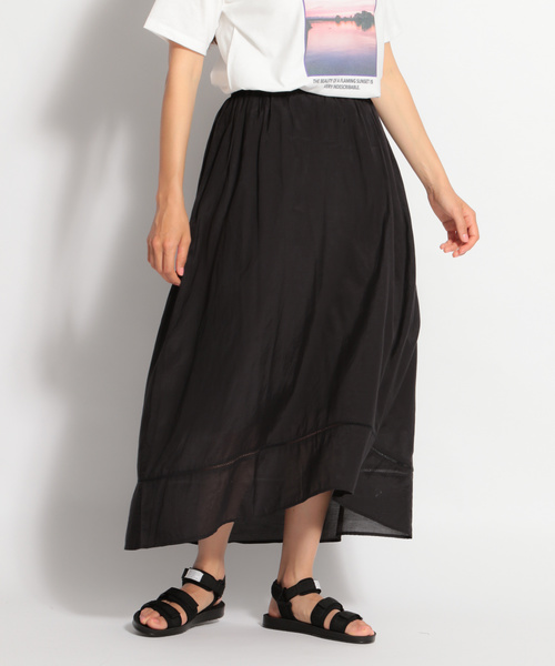 niko and...(ニコアンド)の「ヘムドレープマキシスカート(スカート・レディース・ブラック/グリーン/マスタード・MEDIUM/LARGE)」の2枚目の写真