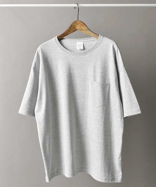 ADPOSION(アドポーション)の「【United Athle】5.6oz ビッグシルエットポケット付きTシャツ(Tシャツ/カットソー・メンズ・グレー/グリーン/ブラック/ホワイト/カーキ/ネイビー・LARGE/MEDIUM)」の3枚目の写真