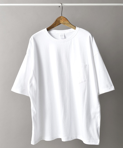 ADPOSION(アドポーション)の「【United Athle】5.6oz ビッグシルエットポケット付きTシャツ(Tシャツ/カットソー・メンズ・グレー/グリーン/ブラック/ホワイト/カーキ/ネイビー・LARGE/MEDIUM)」の2枚目の写真