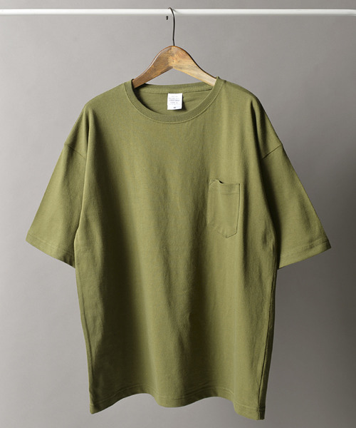 ADPOSION(アドポーション)の「【United Athle】5.6oz ビッグシルエットポケット付きTシャツ(Tシャツ/カットソー・メンズ・グレー/グリーン/ブラック/ホワイト/カーキ/ネイビー・LARGE/MEDIUM)」の5枚目の写真
