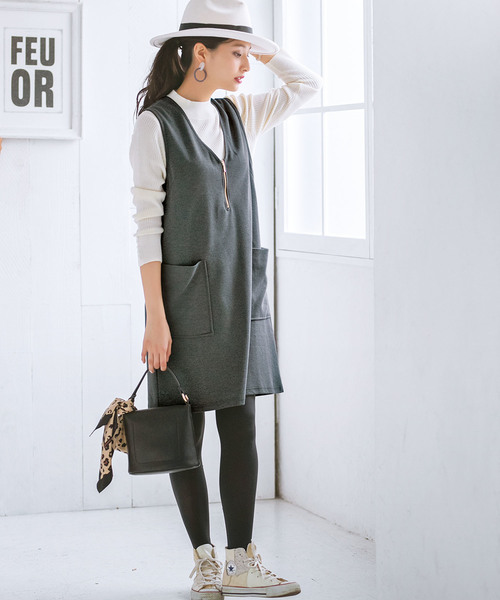 BELLUNA（ベルーナ）の「ニットカルゼ素材ジャンパードレス（ジャンパースカート・レディース・チャコールグレー/ブラック/カーキ・MEDIUM/LARGE/X-LARGE/XX-LARGE/XXX-LARGE/XXXX-LARGE）」の10枚目の写真