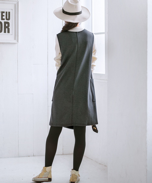 BELLUNA（ベルーナ）の「ニットカルゼ素材ジャンパードレス（ジャンパースカート・レディース・チャコールグレー/ブラック/カーキ・MEDIUM/LARGE/X-LARGE/XX-LARGE/XXX-LARGE/XXXX-LARGE）」の12枚目の写真