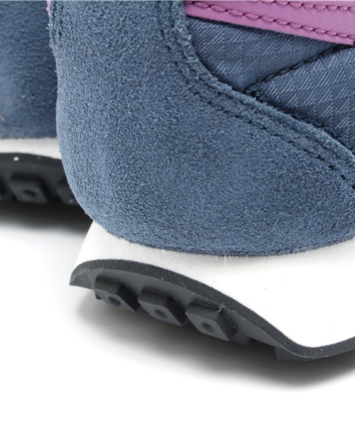 NIKE（ナイキ）の「ナイキ ウィメンズ プリモントリオール レーサー ビンテージ WMS NIKE PRE MONTREAL RCR VNTG 555258（スニーカー・レディース・ネイビー・23cm）」の7枚目の写真