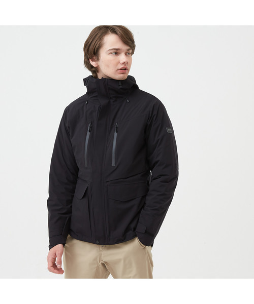 AIGLE(エーグル)の「透湿防水 TH マウンテンパーカー(マウンテンパーカー・メンズ・ブラック/グリーン・MEDIUM/LARGE/X-LARGE)」の2枚目の写真