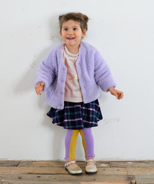 Caldia(カルディア)の「ボアタフタリバーシブルジャケット(ナイロンジャケット・キッズ・パープル・90/100/110/120/130/140)」の6枚目の写真