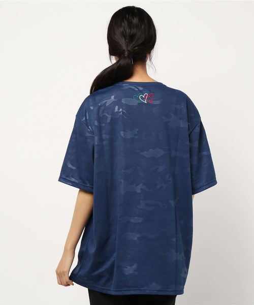 SY32 by SWEET YEARS(エスワイサーティトゥバイスィートイヤーズ)の「/SY32 by SWEET YEARS/CAMO LOGO TEE(Tシャツ/カットソー・レディース・ネイビー/ホワイト/ブラック/チャコールグレー・X-SMALL/XXX-LARGE/XX-LARGE/SMALL/LARGE/MEDIUM/X-LARGE/XXXX-LARGE/XX-SMALL/XXX-SMALL)」の6枚目の写真