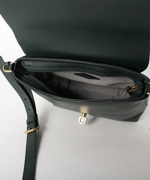 FOSSIL（フォッシル）の「MAYA　SMALL FLAP CROSSBODY　ZB7868(4)（ショルダーバッグ・レディース・ダークグリーン・FREE）」の7枚目の写真