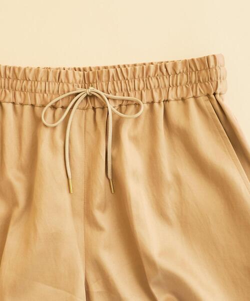 BEAUTY&YOUTH UNITED ARROWS（ビューティーアンドユースユナイテッドアローズ）の「BY∴ サテンドローストリングパンツ -ウォッシャブル- ◆（その他パンツ・レディース・ベージュ/ブラック/ライム・SMALL/LARGE/MEDIUM）」の5枚目の写真