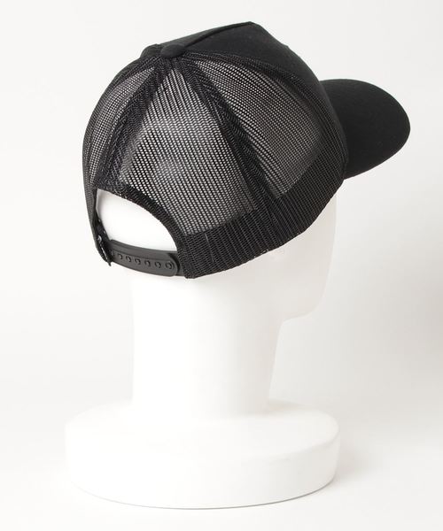 RVCA(ルーカ)の「RVCA ALL THE WAY CURVED BRIM TRUCKER.CAP(キャップ・メンズ・ブラック/カモフラージュ・FREE)」の3枚目の写真