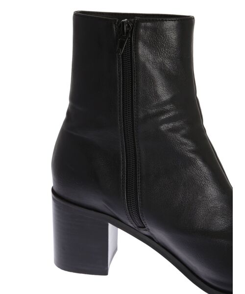 EMODA(エモダ)の「ポインテッドトゥブーツ(ブーツ・レディース・ブラック/ベージュ・SMALL/MEDIUM/LARGE)」の12枚目の写真