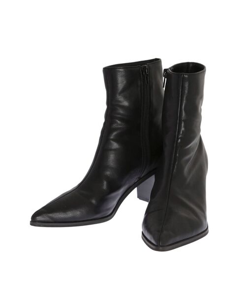 EMODA(エモダ)の「ポインテッドトゥブーツ(ブーツ・レディース・ブラック/ベージュ・SMALL/MEDIUM/LARGE)」の20枚目の写真