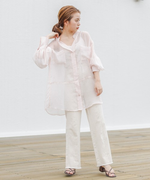 chloe❤️ です★新品★オーガンジー プリントシャツ Chico（チコ）の「箔プリントシアーブロッキングシャツ