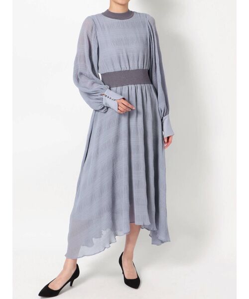 ワンピースプリーツリブ切替ボリューム袖ワンピース ワンピース Mercuryduo マーキュリーデュオ のファッション