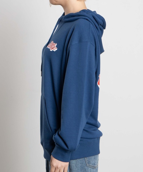 WEGO（ウィゴー）の「WEGO/バックロゴプリントプルパーカー（パーカー・レディース・ベージュ/ブルー・MEDIUM/LARGE/SMALL）」の17枚目の写真