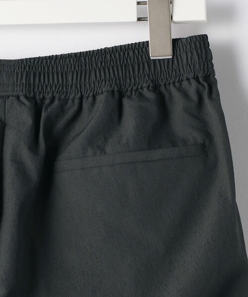 green label relaxing(グリーンレーベルリラクシング)の「OLT< 機能 / 吸水速乾・洗濯機洗い可 > コマツエステル 1プリーツ 9分丈 イージーパンツ(その他パンツ・メンズ・ベージュ/ブラック/ダークグリーン・S/L/M/XL)」の12枚目の写真