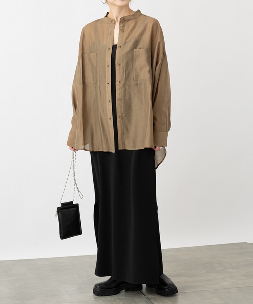 COLONY 2139(コロニートゥーワンスリーナイン)の「再生ポリバンドカラーシアー長袖シャツ(シャツ/ブラウス・レディース・カーキ/オフホワイト/ベージュ/ブラック・MEDIUM/LARGE)」の18枚目の写真